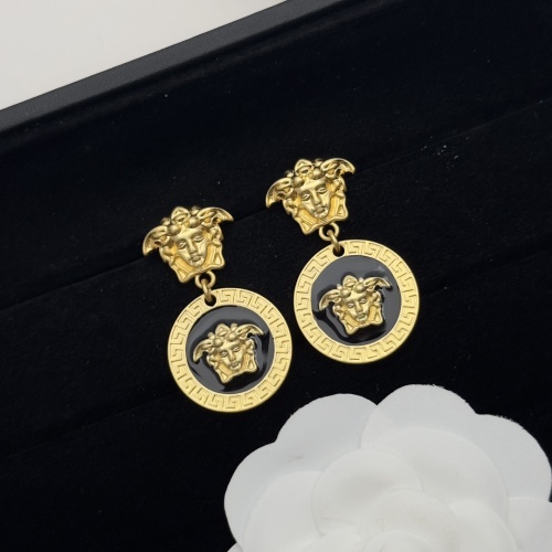 Cheap Versace Earrings For Women #1229935 Replica Wholesale [$29.00 USD] [ITEM#1229935] on Replica Versace Earrings