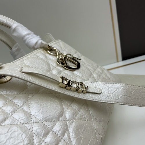 Cheap Christian Dior AAA Quality Handbags For Women #1229967 Replica Wholesale [$88.00 USD] [ITEM#1229967] on Replica Christian Dior AAA Handbags