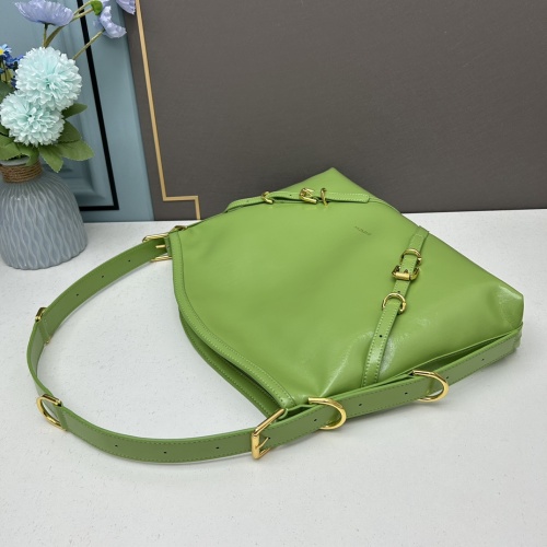 Cheap Givenchy AAA Quality Shoulder Bags For Women #1230019 Replica Wholesale [$108.00 USD] [ITEM#1230019] on Replica Givenchy AAA Quality Shoulder Bags