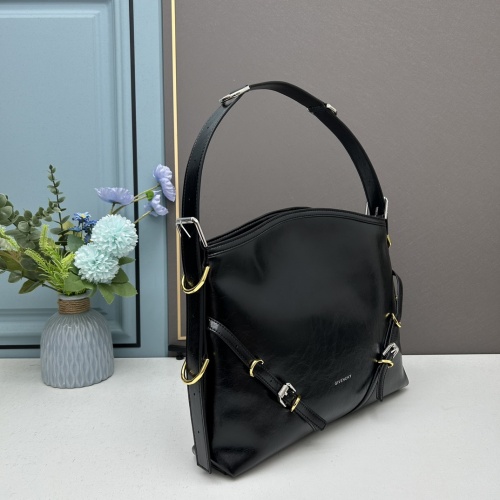 Cheap Givenchy AAA Quality Shoulder Bags For Women #1230022 Replica Wholesale [$108.00 USD] [ITEM#1230022] on Replica Givenchy AAA Quality Shoulder Bags