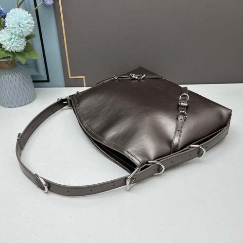 Cheap Givenchy AAA Quality Shoulder Bags For Women #1230023 Replica Wholesale [$108.00 USD] [ITEM#1230023] on Replica Givenchy AAA Quality Shoulder Bags