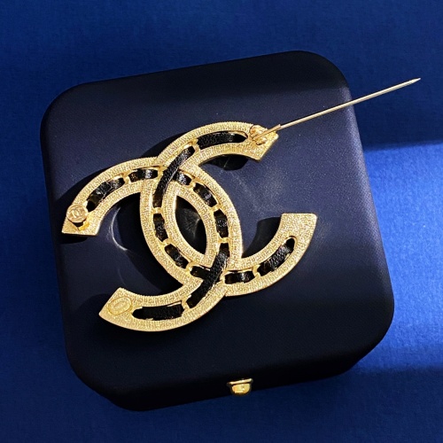 Cheap Chanel Brooches For Women #1230034 Replica Wholesale [$32.00 USD] [ITEM#1230034] on Replica Chanel Brooches