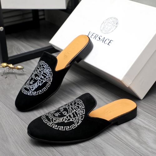 Cheap Versace Slippers For Men #1230351 Replica Wholesale [$72.00 USD] [ITEM#1230351] on Replica Versace Slippers