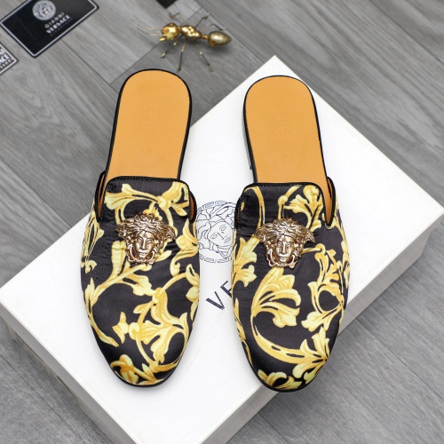 Cheap Versace Slippers For Men #1230354 Replica Wholesale [$72.00 USD] [ITEM#1230354] on Replica Versace Slippers