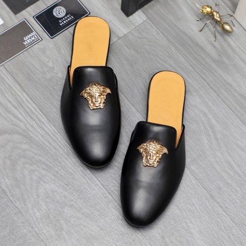 Cheap Versace Slippers For Men #1230355 Replica Wholesale [$72.00 USD] [ITEM#1230355] on Replica Versace Slippers