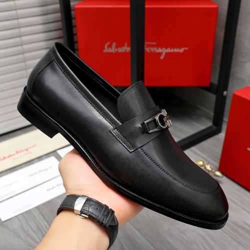 Cheap Salvatore Ferragamo Leather Shoes For Men #1230364 Replica Wholesale [$82.00 USD] [ITEM#1230364] on Replica Salvatore Ferragamo Leather Shoes