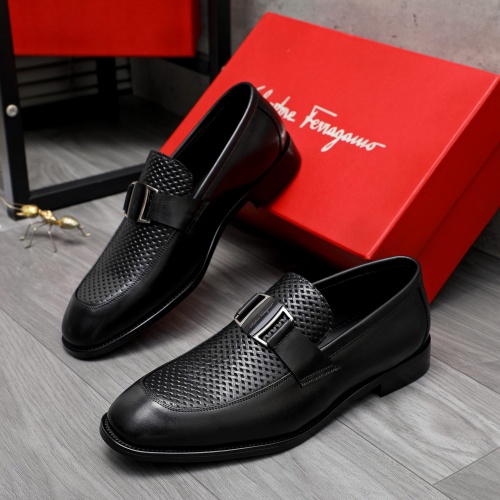 Cheap Salvatore Ferragamo Leather Shoes For Men #1230368 Replica Wholesale [$82.00 USD] [ITEM#1230368] on Replica Salvatore Ferragamo Leather Shoes