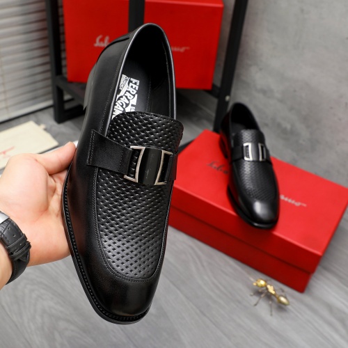 Cheap Salvatore Ferragamo Leather Shoes For Men #1230368 Replica Wholesale [$82.00 USD] [ITEM#1230368] on Replica Salvatore Ferragamo Leather Shoes