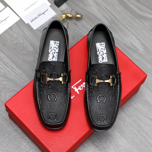 Cheap Salvatore Ferragamo Leather Shoes For Men #1230369 Replica Wholesale [$82.00 USD] [ITEM#1230369] on Replica Salvatore Ferragamo Leather Shoes