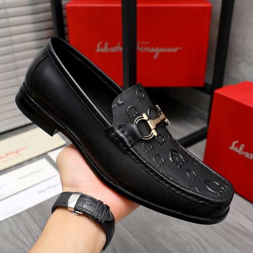 Cheap Salvatore Ferragamo Leather Shoes For Men #1230369 Replica Wholesale [$82.00 USD] [ITEM#1230369] on Replica Salvatore Ferragamo Leather Shoes