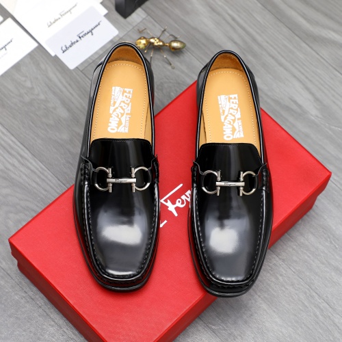 Cheap Salvatore Ferragamo Leather Shoes For Men #1230370 Replica Wholesale [$82.00 USD] [ITEM#1230370] on Replica Salvatore Ferragamo Leather Shoes