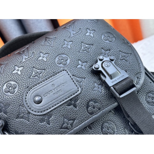 Cheap Louis Vuitton AAA Man Messenger Bags #1230399 Replica Wholesale [$68.00 USD] [ITEM#1230399] on Replica Louis Vuitton AAA Man Messenger Bags