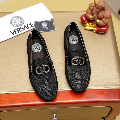 Cheap Versace Leather Shoes For Men #1230702 Replica Wholesale [$68.00 USD] [ITEM#1230702] on Replica Versace Leather Shoes