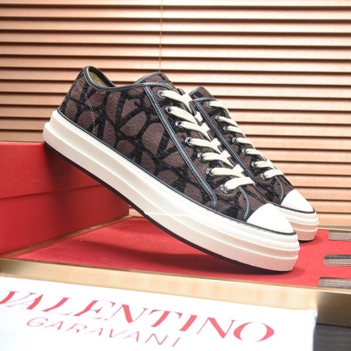 Cheap Valentino Casual Shoes For Men #1230998 Replica Wholesale [$96.00 USD] [ITEM#1230998] on Replica Valentino Casual Shoes