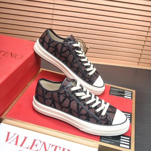 Cheap Valentino Casual Shoes For Men #1230998 Replica Wholesale [$96.00 USD] [ITEM#1230998] on Replica Valentino Casual Shoes