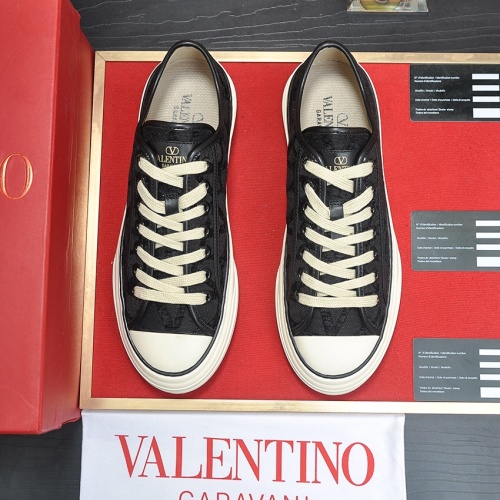 Cheap Valentino Casual Shoes For Men #1231000 Replica Wholesale [$96.00 USD] [ITEM#1231000] on Replica Valentino Casual Shoes