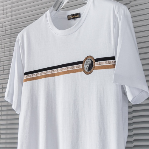 Cheap Versace T-Shirts Short Sleeved For Men #1231148 Replica Wholesale [$52.00 USD] [ITEM#1231148] on Replica Versace T-Shirts