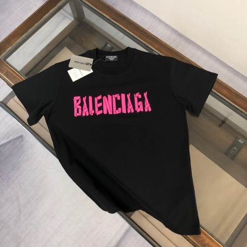 Cheap Balenciaga T-Shirts Short Sleeved For Unisex #1231484 Replica Wholesale [$40.00 USD] [ITEM#1231484] on Replica Balenciaga T-Shirts