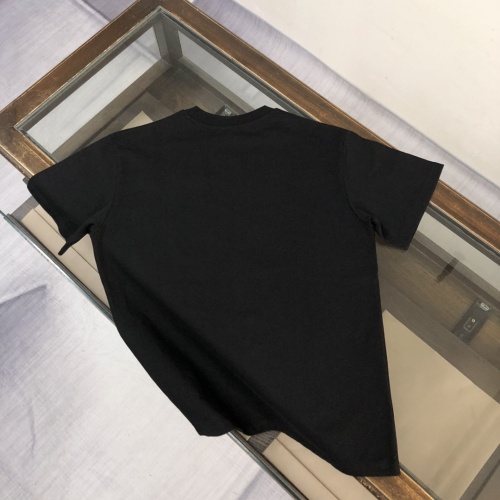 Cheap Burberry T-Shirts Short Sleeved For Unisex #1231527 Replica Wholesale [$40.00 USD] [ITEM#1231527] on Replica Burberry T-Shirts