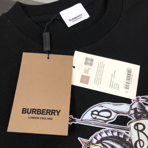 Cheap Burberry T-Shirts Short Sleeved For Unisex #1231529 Replica Wholesale [$40.00 USD] [ITEM#1231529] on Replica Burberry T-Shirts