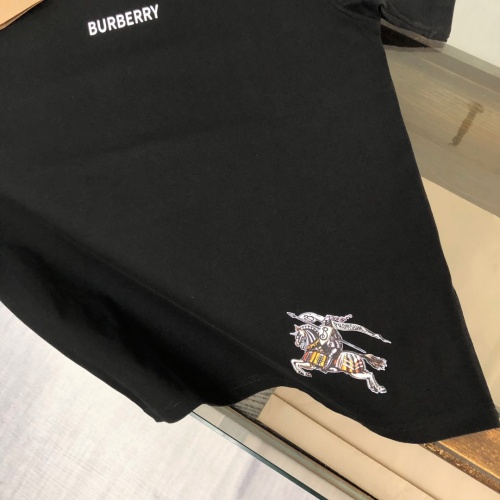 Cheap Burberry T-Shirts Short Sleeved For Unisex #1231533 Replica Wholesale [$40.00 USD] [ITEM#1231533] on Replica Burberry T-Shirts