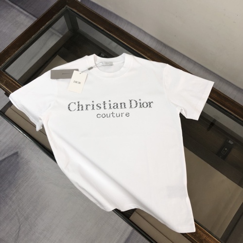 Cheap Christian Dior T-Shirts Short Sleeved For Unisex #1231570 Replica Wholesale [$40.00 USD] [ITEM#1231570] on Replica Christian Dior T-Shirts