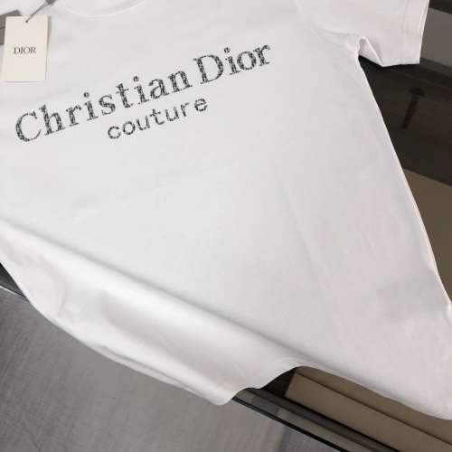 Cheap Christian Dior T-Shirts Short Sleeved For Unisex #1231570 Replica Wholesale [$40.00 USD] [ITEM#1231570] on Replica Christian Dior T-Shirts