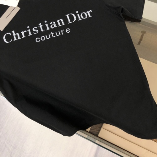 Cheap Christian Dior T-Shirts Short Sleeved For Unisex #1231571 Replica Wholesale [$40.00 USD] [ITEM#1231571] on Replica Christian Dior T-Shirts