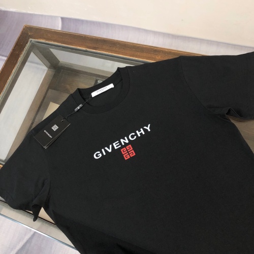 Cheap Givenchy T-Shirts Short Sleeved For Unisex #1231593 Replica Wholesale [$40.00 USD] [ITEM#1231593] on Replica Givenchy T-Shirts