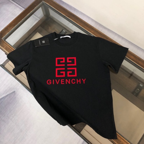 Cheap Givenchy T-Shirts Short Sleeved For Unisex #1231595 Replica Wholesale [$40.00 USD] [ITEM#1231595] on Replica Givenchy T-Shirts