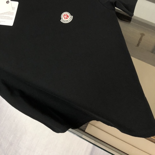 Cheap Moncler T-Shirts Short Sleeved For Unisex #1231632 Replica Wholesale [$40.00 USD] [ITEM#1231632] on Replica Moncler T-Shirts