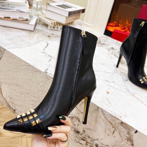 Cheap Valentino Boots For Women #1232410 Replica Wholesale [$102.00 USD] [ITEM#1232410] on Replica Valentino Boots