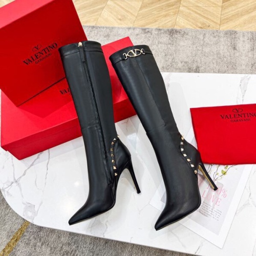 Cheap Valentino Boots For Women #1232411 Replica Wholesale [$132.00 USD] [ITEM#1232411] on Replica Valentino Boots