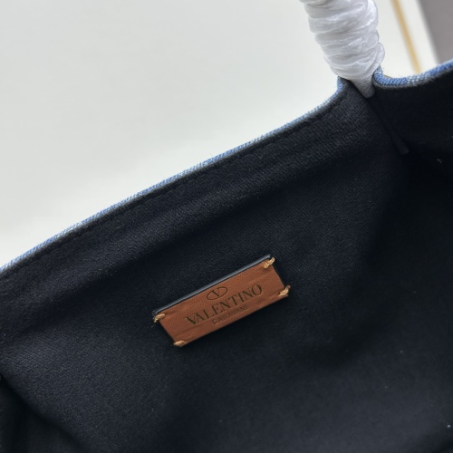 Cheap Valentino AAA Quality Handbags For Women #1232861 Replica Wholesale [$96.00 USD] [ITEM#1232861] on Replica Valentino AAA Quality Handbags