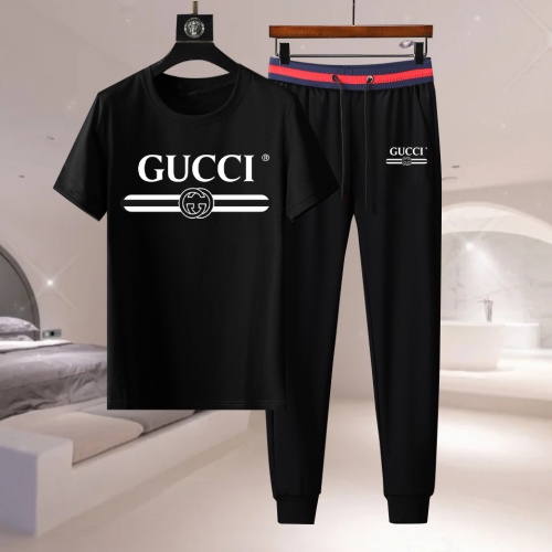 Cheap Gucci Tracksuits Short Sleeved For Men #1232938 Replica Wholesale [$76.00 USD] [ITEM#1232938] on Replica Gucci Tracksuits