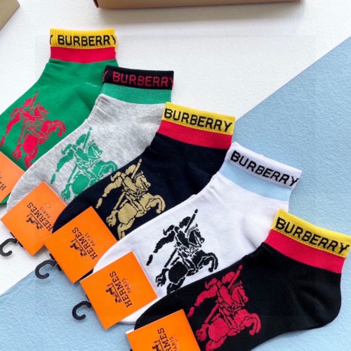 Cheap Burberry Socks #1232957 Replica Wholesale [$29.00 USD] [ITEM#1232957] on Replica Burberry Socks