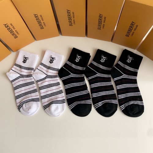 Cheap Burberry Socks #1232972 Replica Wholesale [$27.00 USD] [ITEM#1232972] on Replica Burberry Socks