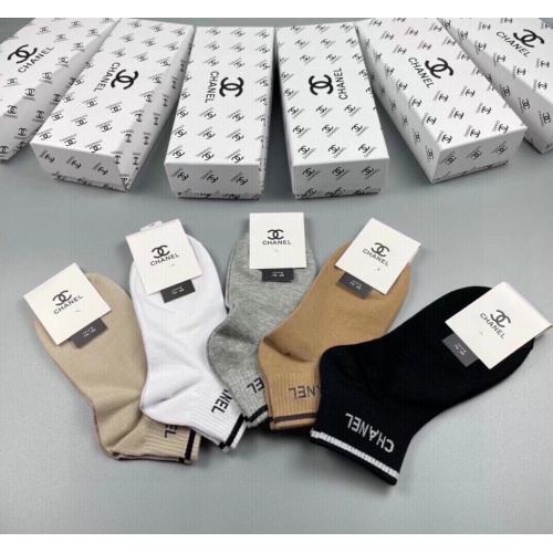 Cheap Chanel Socks For Women #1233447 Replica Wholesale [$27.00 USD] [ITEM#1233447] on Replica Chanel Socks