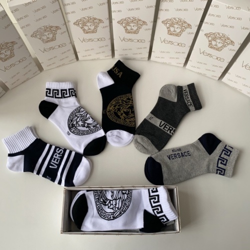 Cheap Versace Socks #1233456 Replica Wholesale [$25.00 USD] [ITEM#1233456] on Replica Versace Socks