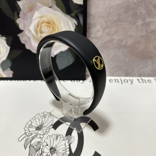 Cheap Louis Vuitton LV Headband #1233656 Replica Wholesale [$27.00 USD] [ITEM#1233656] on Replica Louis Vuitton LV Headband