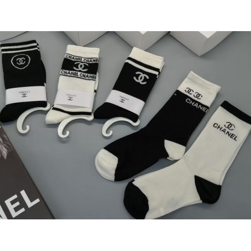 Cheap Chanel Socks #1233853 Replica Wholesale [$29.00 USD] [ITEM#1233853] on Replica Chanel Socks