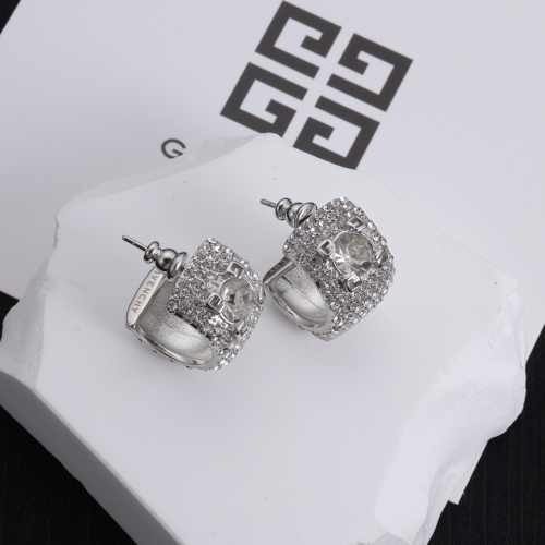 Cheap Givenchy Earrings For Women #1234051 Replica Wholesale [$32.00 USD] [ITEM#1234051] on Replica Givenchy Earrings