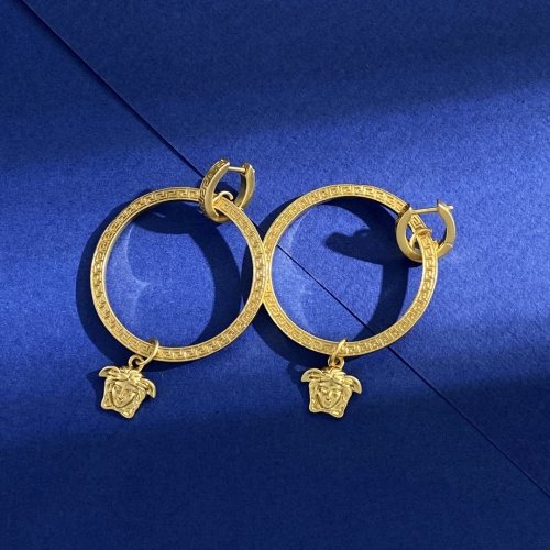 Cheap Versace Earrings For Women #1234173 Replica Wholesale [$32.00 USD] [ITEM#1234173] on Replica Versace Earrings