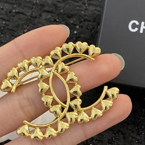 Cheap Chanel Brooches For Women #1234190 Replica Wholesale [$29.00 USD] [ITEM#1234190] on Replica Chanel Brooches