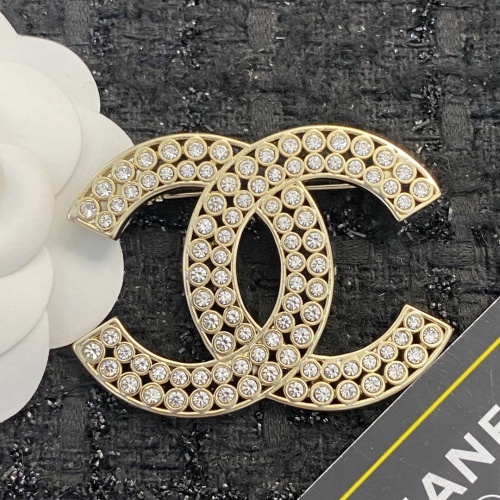 Cheap Chanel Brooches For Women #1234194 Replica Wholesale [$34.00 USD] [ITEM#1234194] on Replica Chanel Brooches