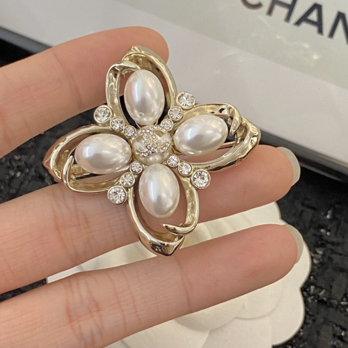 Cheap Chanel Brooches For Women #1234196 Replica Wholesale [$34.00 USD] [ITEM#1234196] on Replica Chanel Brooches