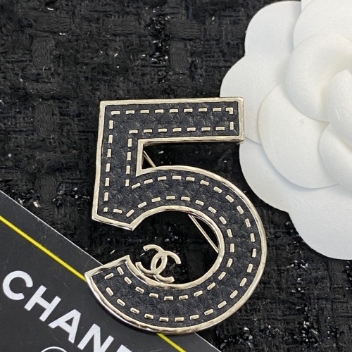 Cheap Chanel Brooches For Women #1234230 Replica Wholesale [$32.00 USD] [ITEM#1234230] on Replica Chanel Brooches