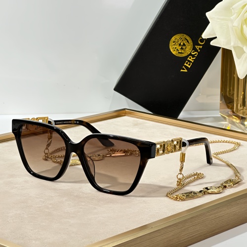 Versace AAA Quality Sunglasses #1234570