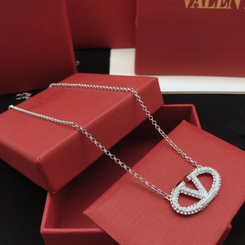 Cheap Valentino Necklaces #1234648 Replica Wholesale [$34.00 USD] [ITEM#1234648] on Replica Valentino Necklaces