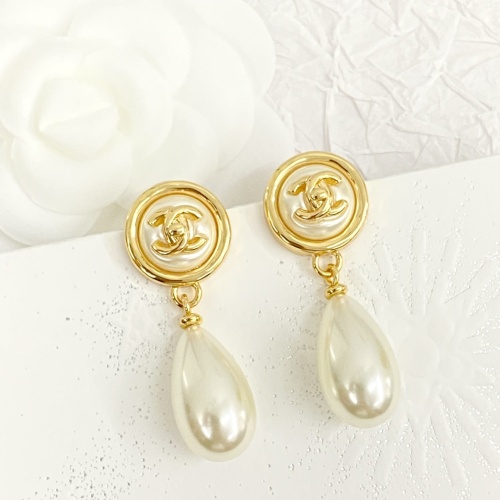 Cheap Chanel Earrings For Women #1234671 Replica Wholesale [$32.00 USD] [ITEM#1234671] on Replica Chanel Earrings